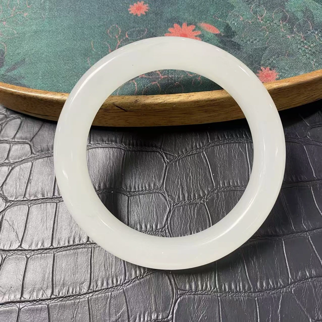 精品时尚手镯丫91