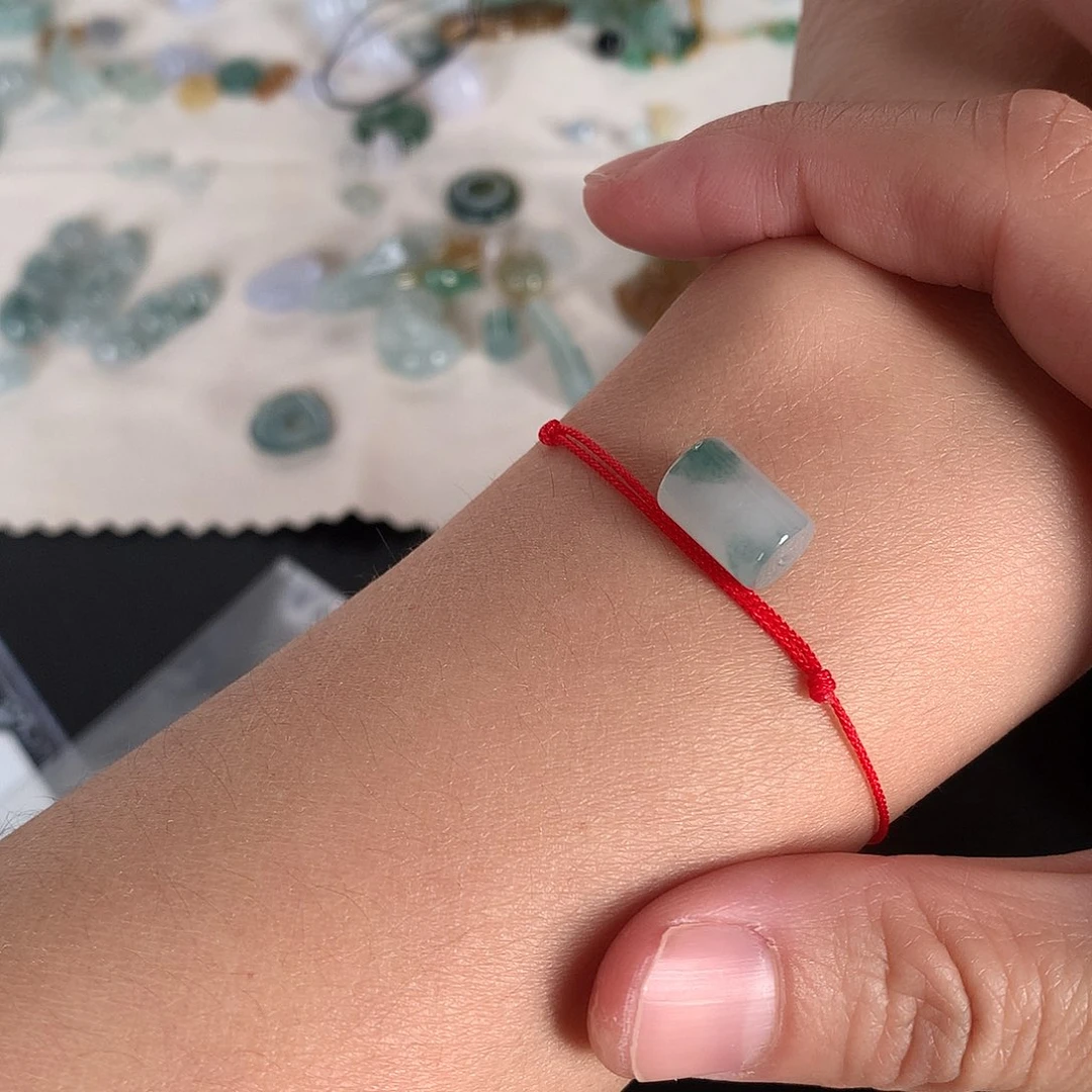 翡翠未镶嵌颈饰珠