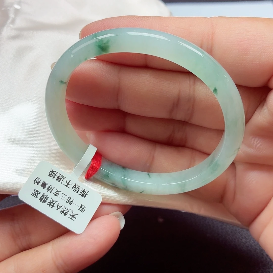 未镶嵌手镯（贵妃镯）翡翠天然缅甸A货翡翠（50-51）完美