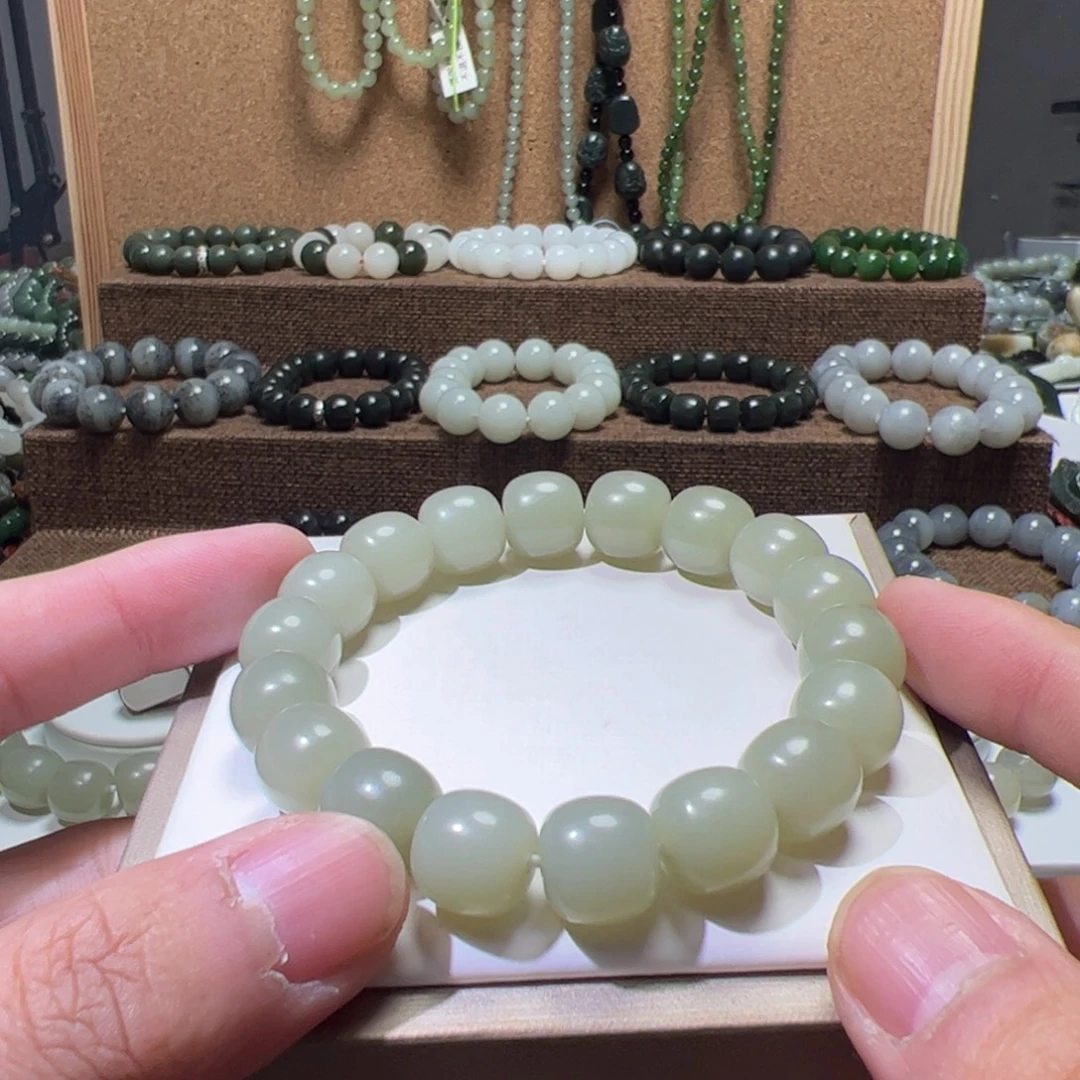 *****和田玉（糖玉）未镶嵌手链