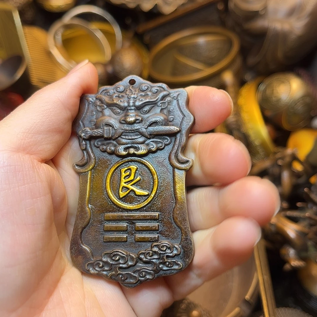 精美铜器工艺品等