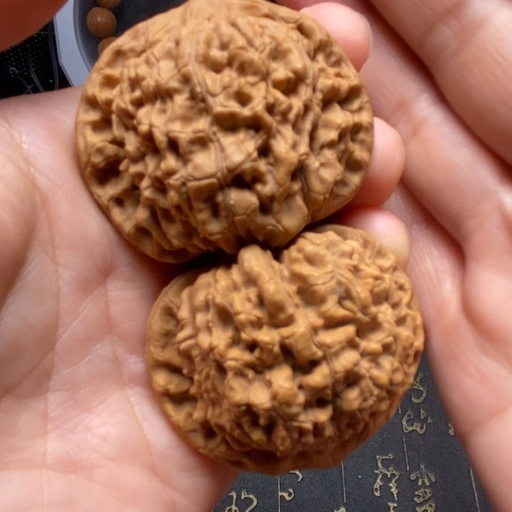 福利多多文玩核桃