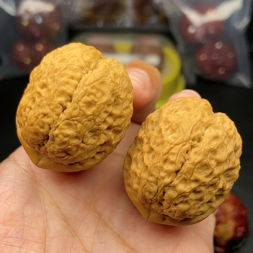 【闪购商品】把件文玩核桃39尺金蟒元宝