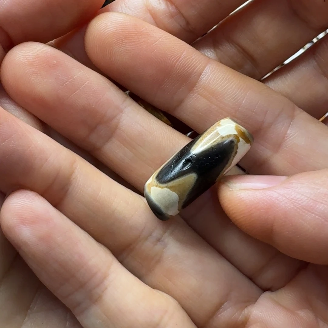 未镶嵌颈饰玛瑙/玉髓