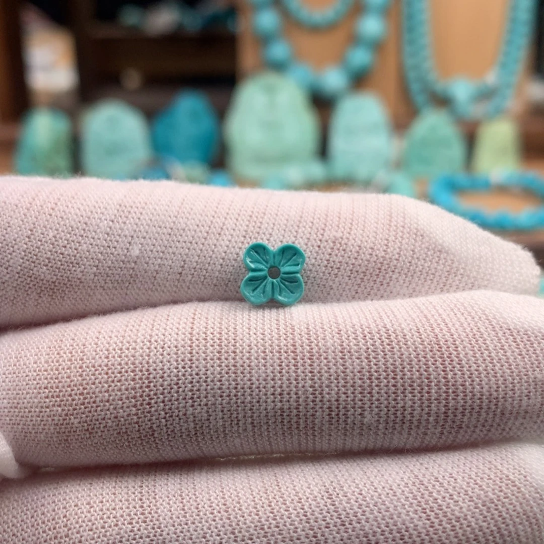 绿松石未镶嵌珠宝奇石7.3mm