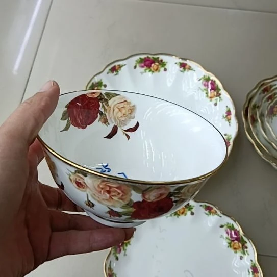 G***l金秋玫瑰手工拍金5.5英寸汤饭碗8个