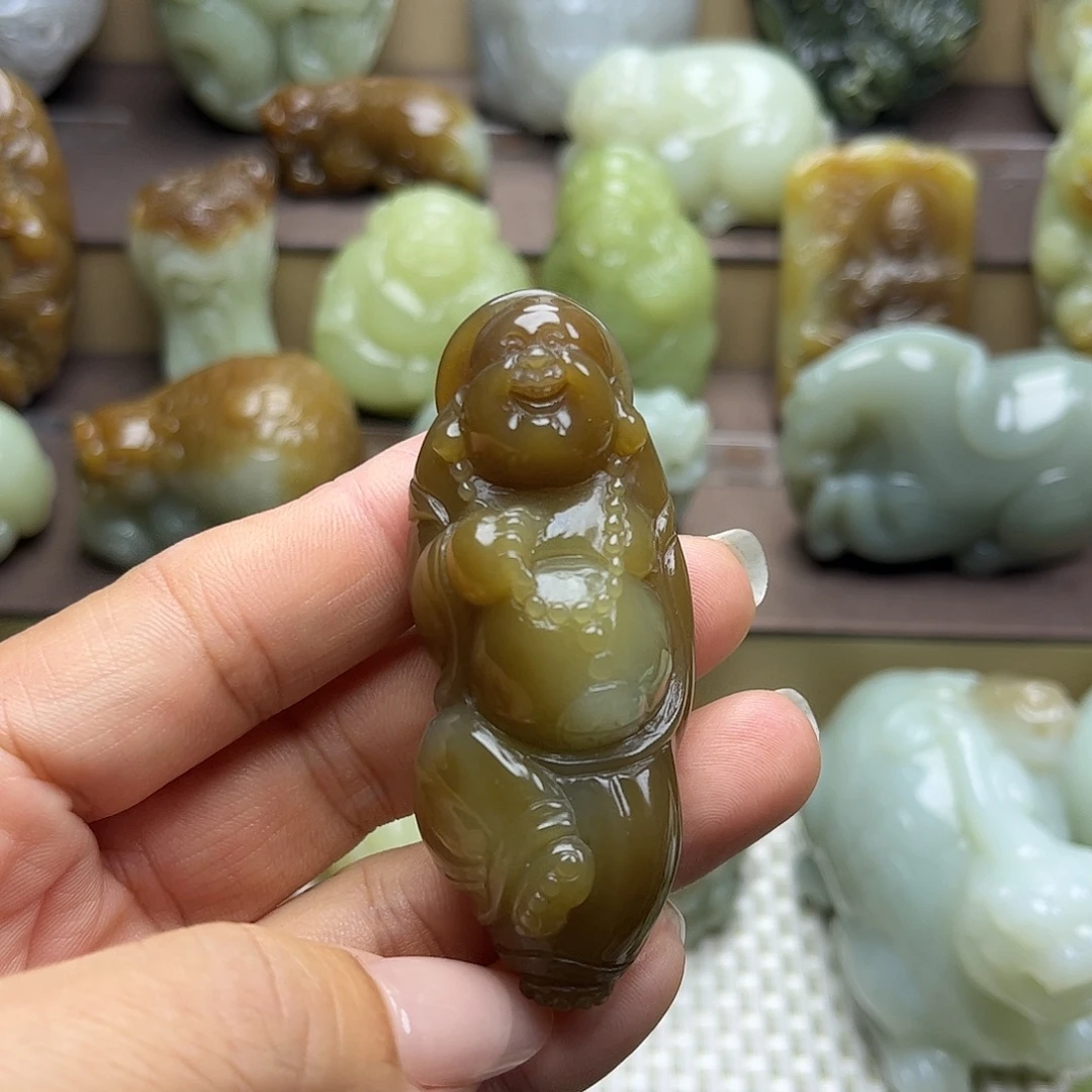 和田玉未镶嵌挂件