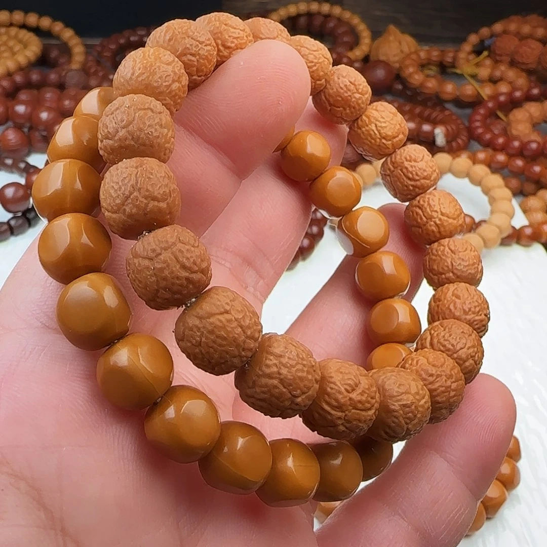 猴头核桃吊坠24/8地藏加六方10+9号