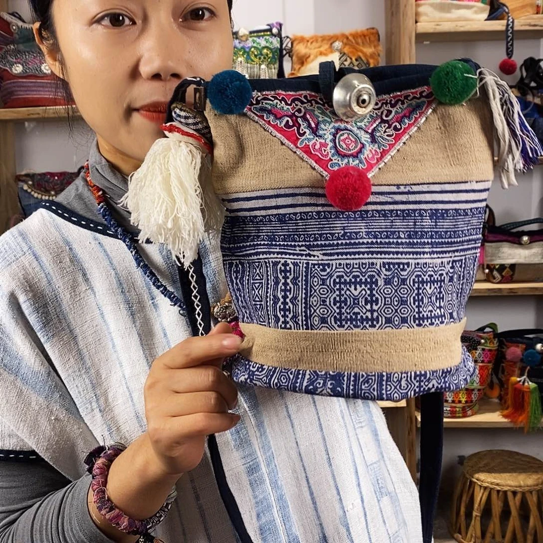 织绣手工制作工艺包包