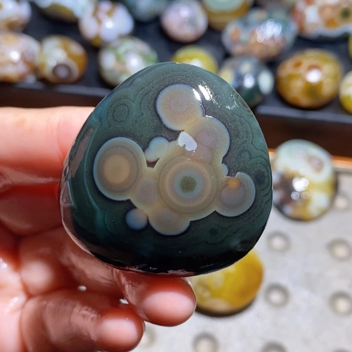 未镶嵌玛瑙/玉髓珠宝半成品63