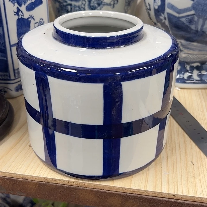 瓷片烈盖。。。。。。。。。。。。。。