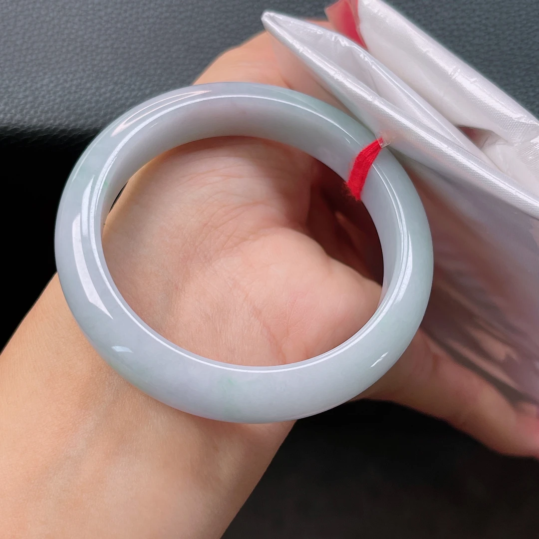 L1036号 缅甸天然翡翠A货手镯54-55细糯底色手镯