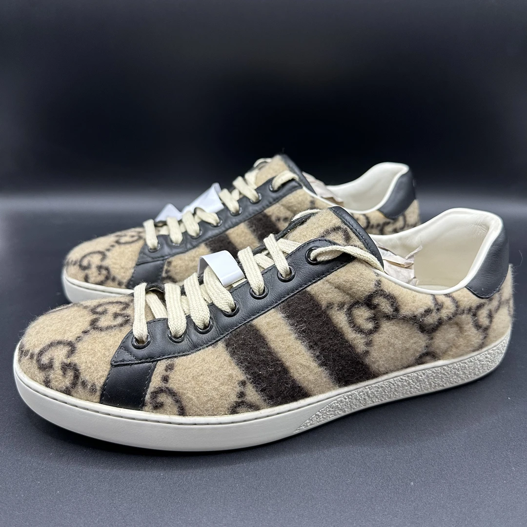 95新 GUCCI/古驰 男士棕色时尚百搭休闲老花板鞋 41欧码 lb116