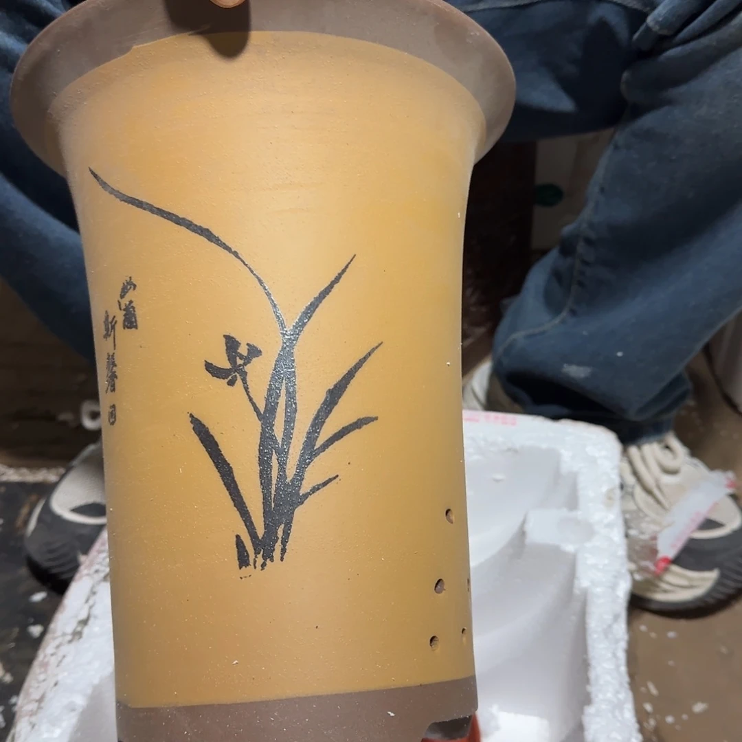 花盆紫砂瑕疵是不