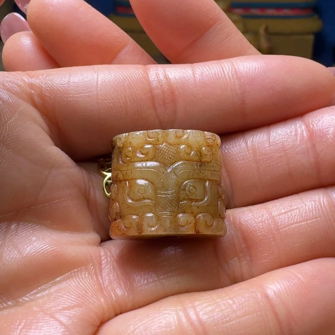 和田玉（糖玉）颈饰未镶嵌