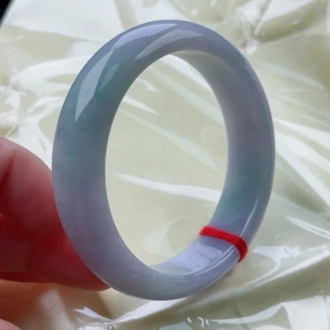 翡翠手镯未镶嵌正55.8有细纹