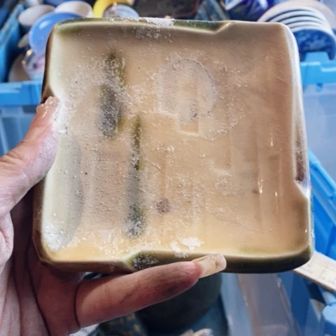 瓷片好哈哈哈哈哈哈哈