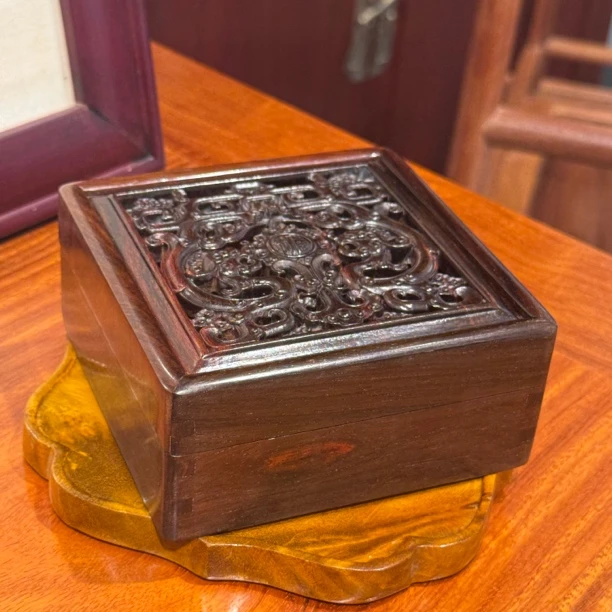 大红酸枝 盘香盒