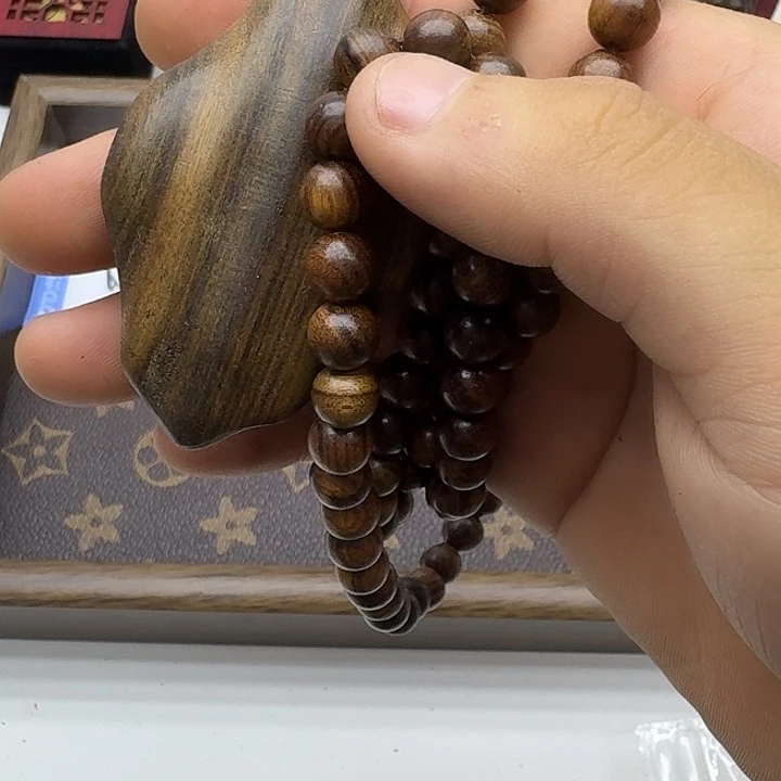沉香香囊沉香黄奇楠虫漏