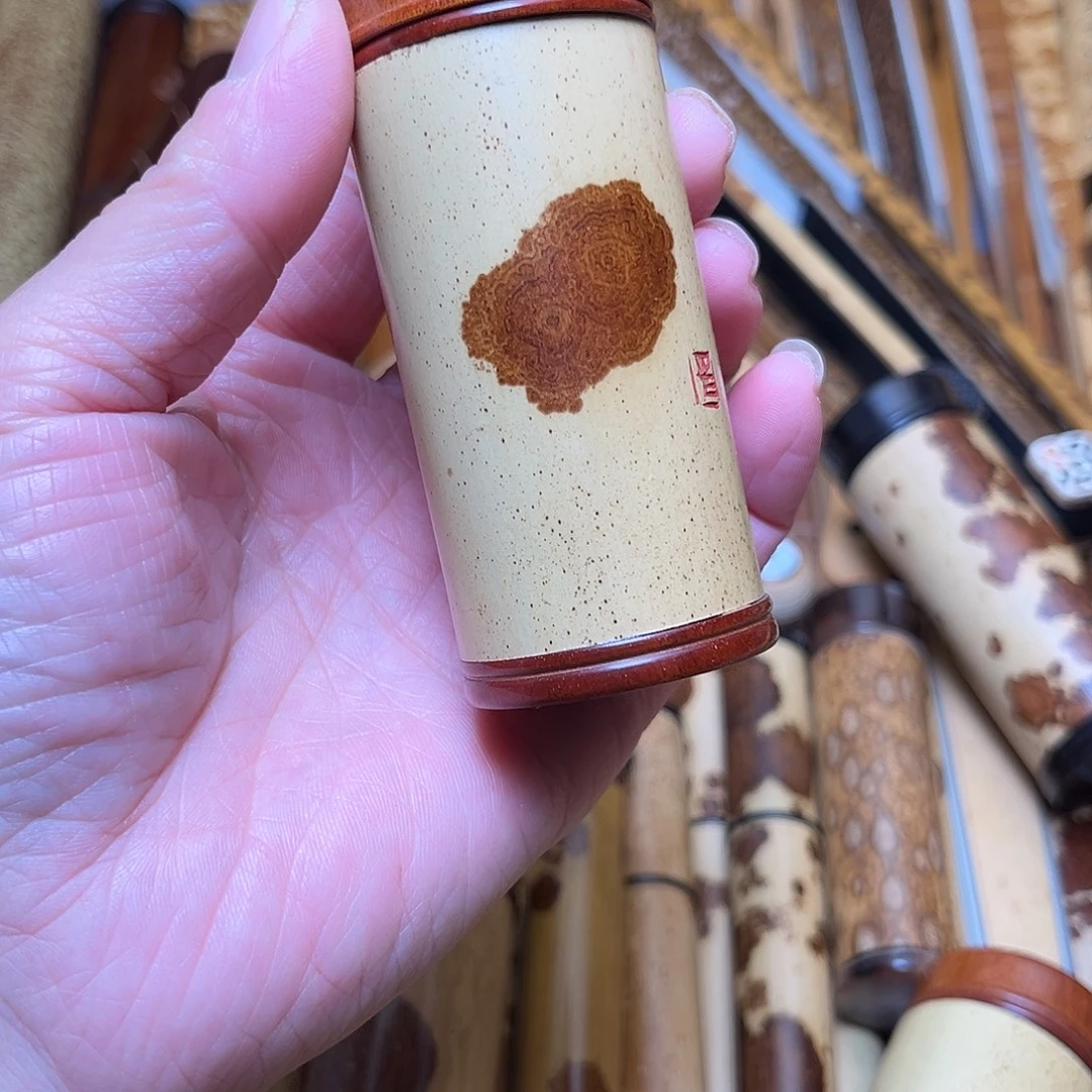 x***c扇子麻栗坡老云妃竹雕刻茶叶罐