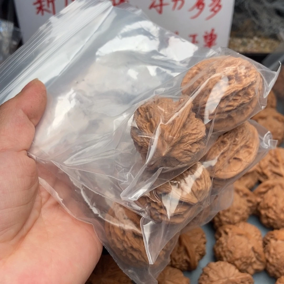 文玩核桃吊坠不***块虎头24