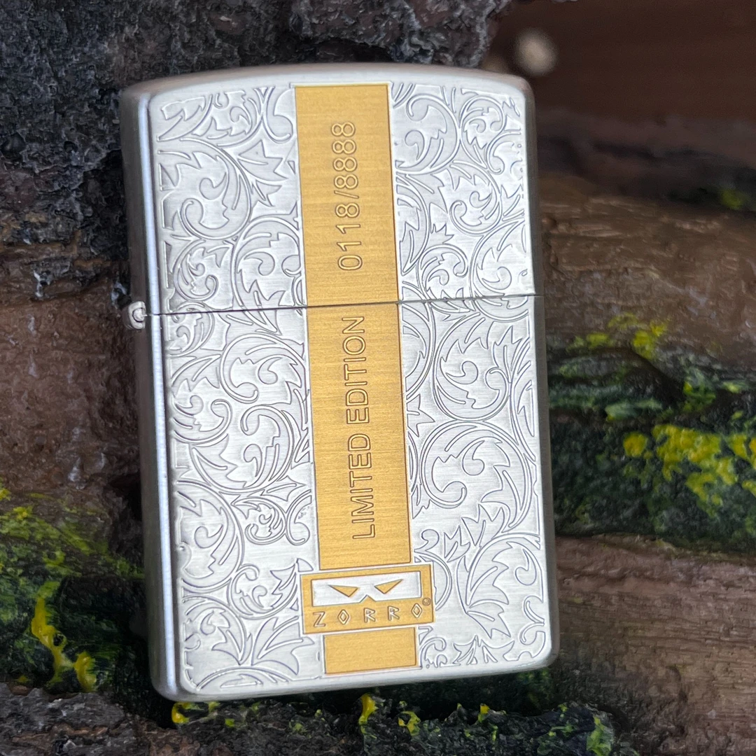 【火机云仓】双色唐草复古煤油打火机