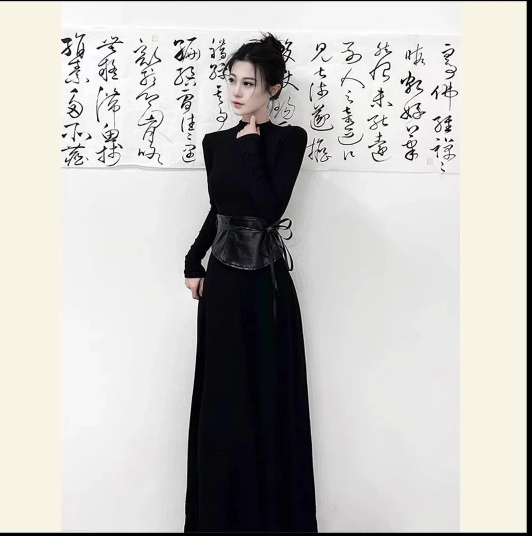 高个子新中式国风高级感黑色连衣裙春秋款气质百搭修身显瘦长裙女