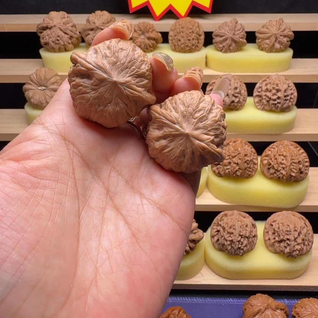 文玩核桃吊坠38尺铁锤