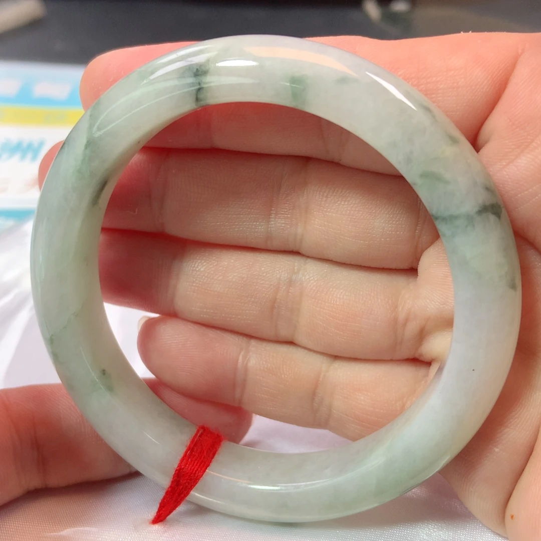 翡翠手镯未镶嵌0748号