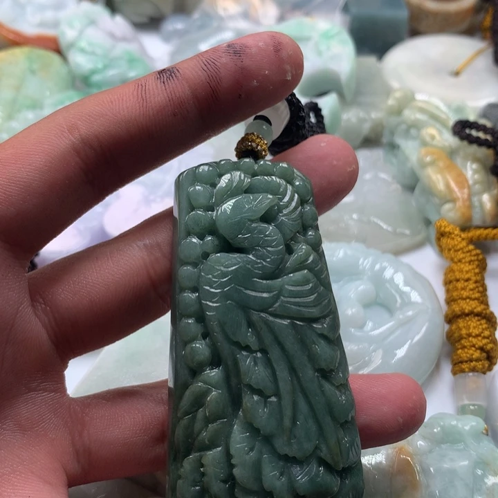 颈饰未镶嵌翡翠保真天然a货翡翠