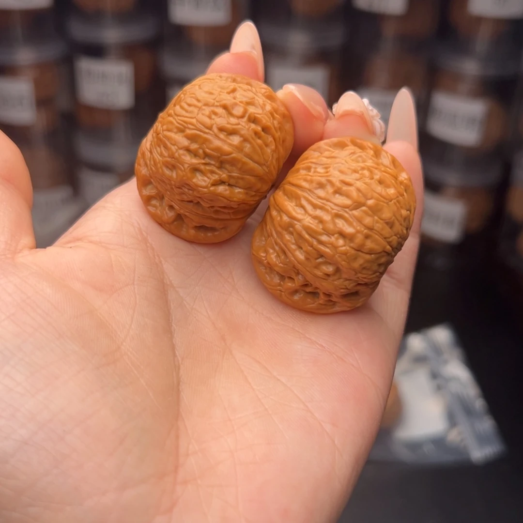 文玩核桃吊坠刘*美铁锤