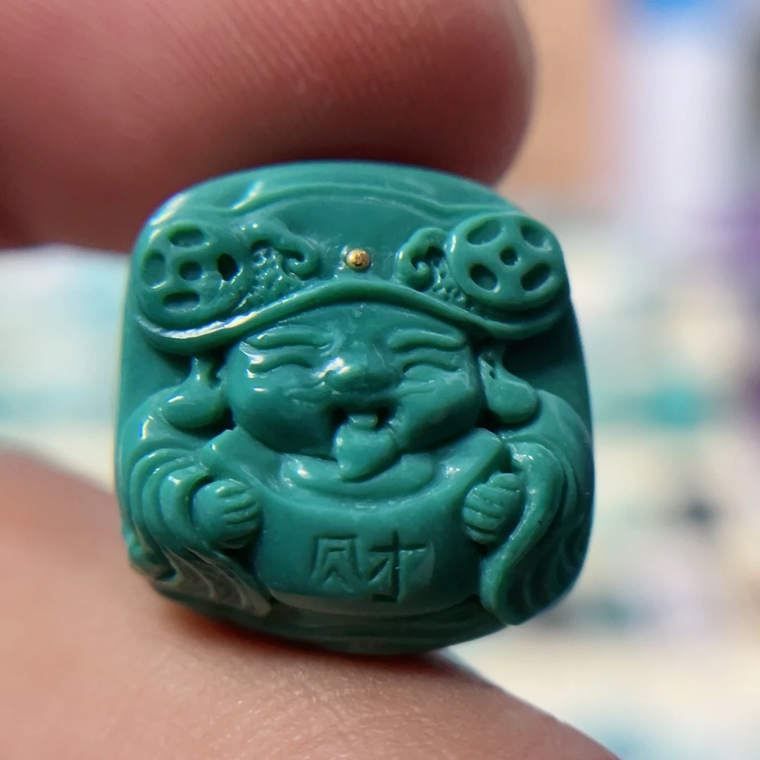 绿松石配饰未镶嵌