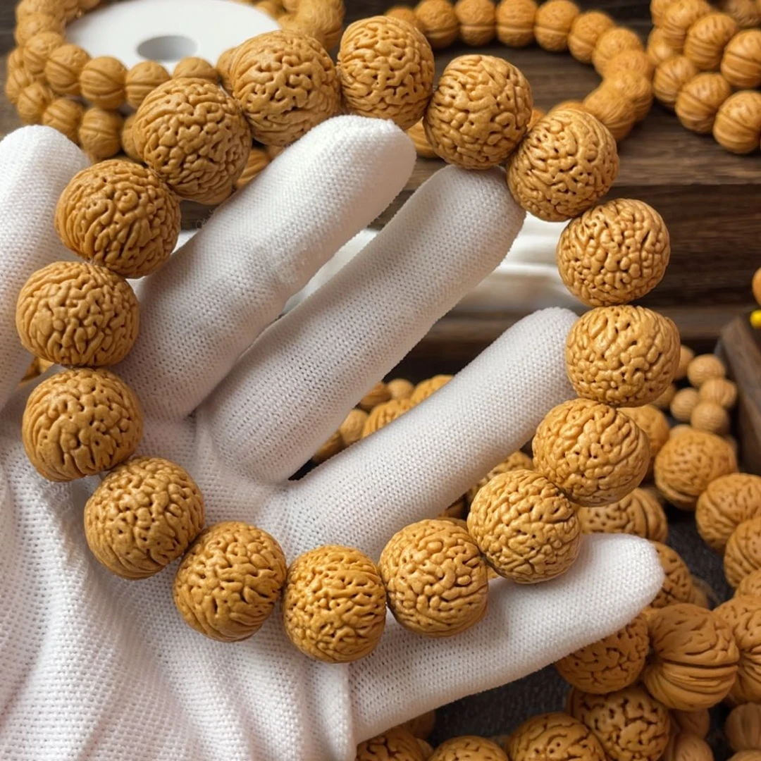 吊坠桃核香**哥龙鳞苹果