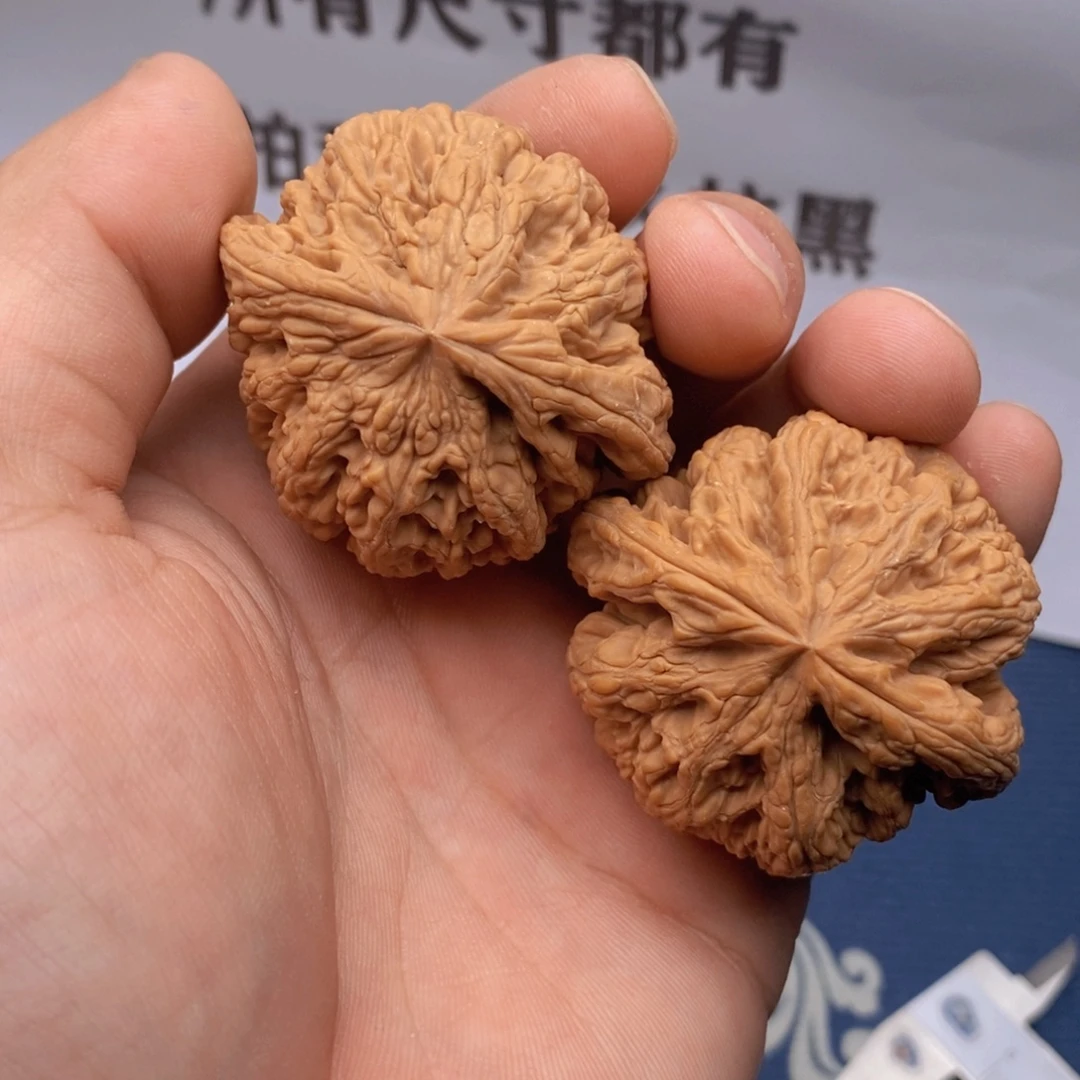 心***石吊坠文玩核桃48尺粗筋5号