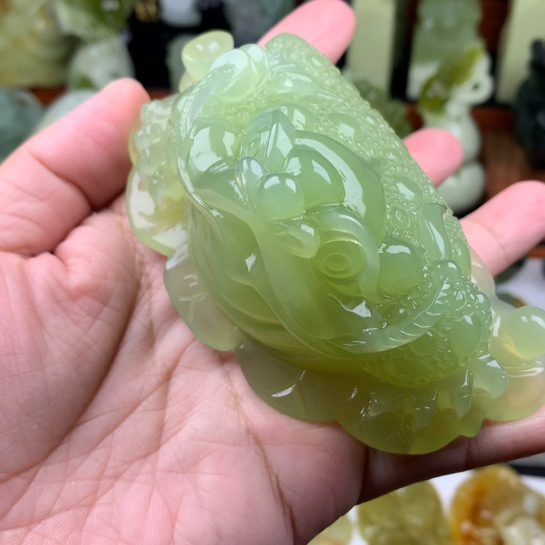 岫玉手把件未镶嵌