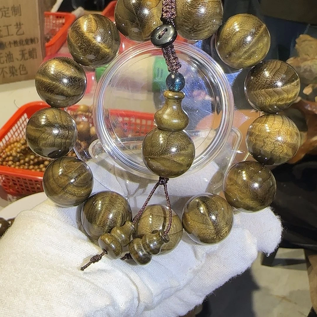 金丝楠木水波1.8手串