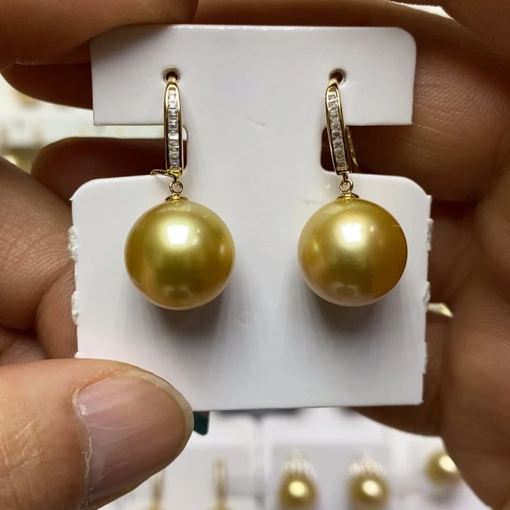 海水珍珠金珍珠耳坠18K金镶嵌