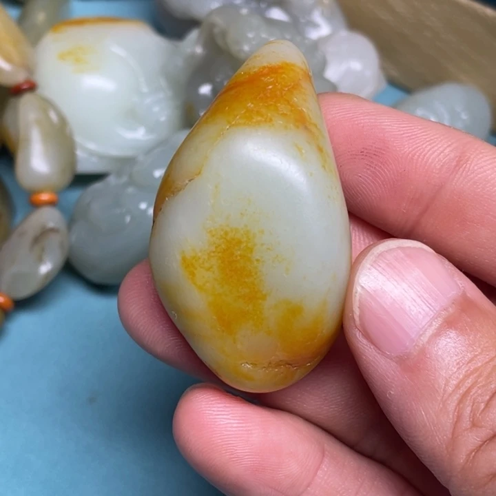 颈饰未镶嵌和田玉沈**扬
