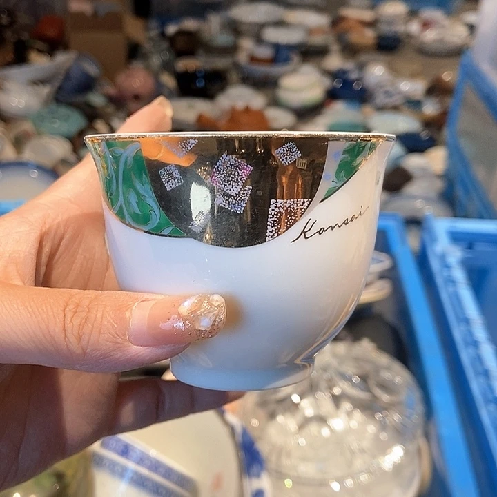 瓷片哈哈哈哈哈，哈哈