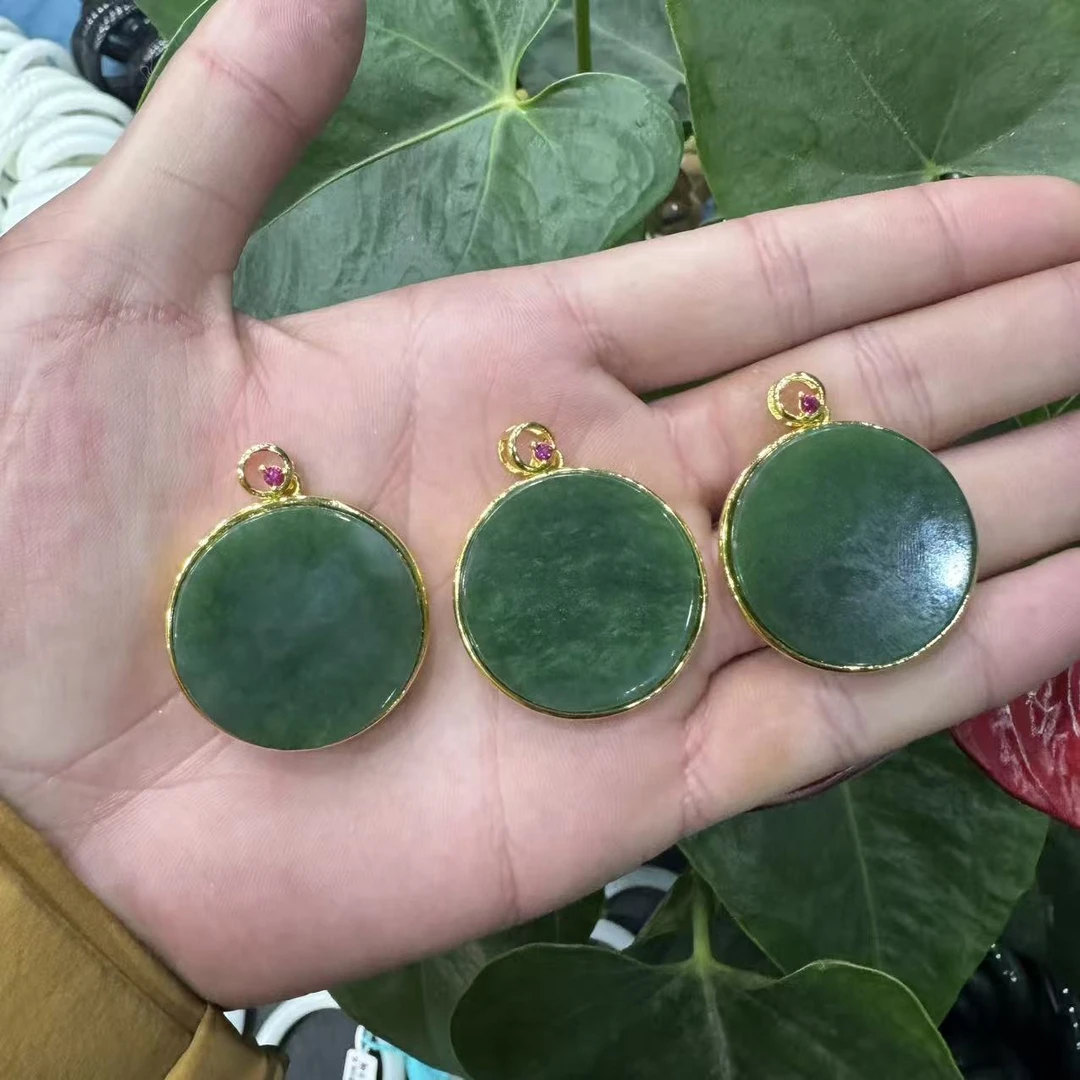 老李严选 和田玉碧玉圆牌吊坠 拍一发一多样性发其一 D642