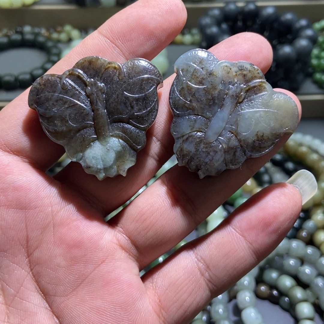 颈饰未镶嵌和田玉（糖玉）