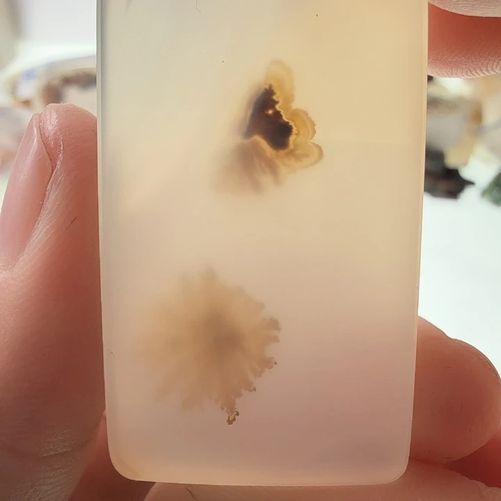玛瑙/玉髓未镶嵌珠宝半成品