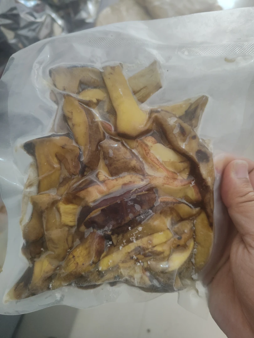 见手青牛肝云南野生菌