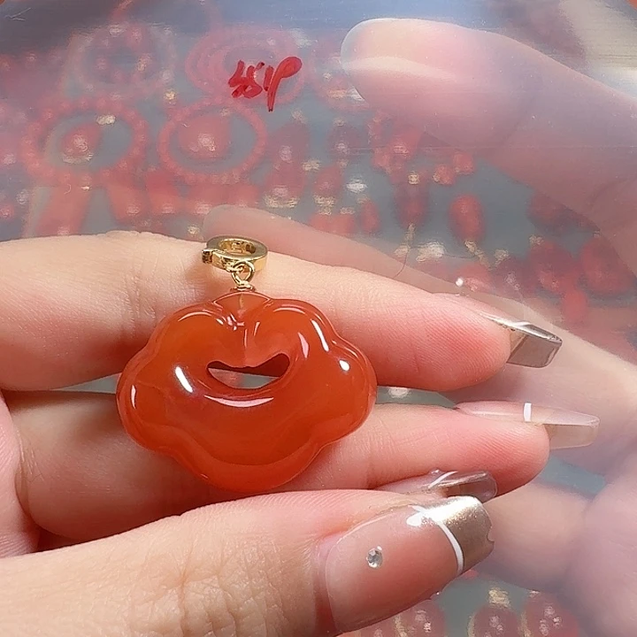 南红玛瑙银S925镶嵌吊坠