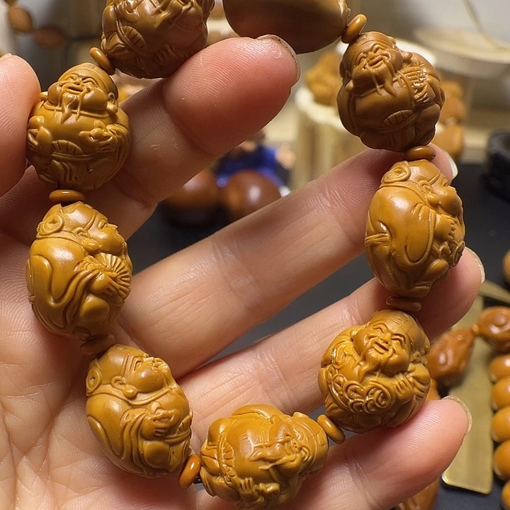 橄榄核手串wettyyuii