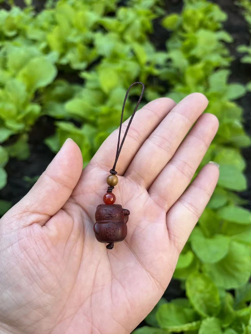 实木招财猫猫钥匙扣手机包包汽车挂饰挂件