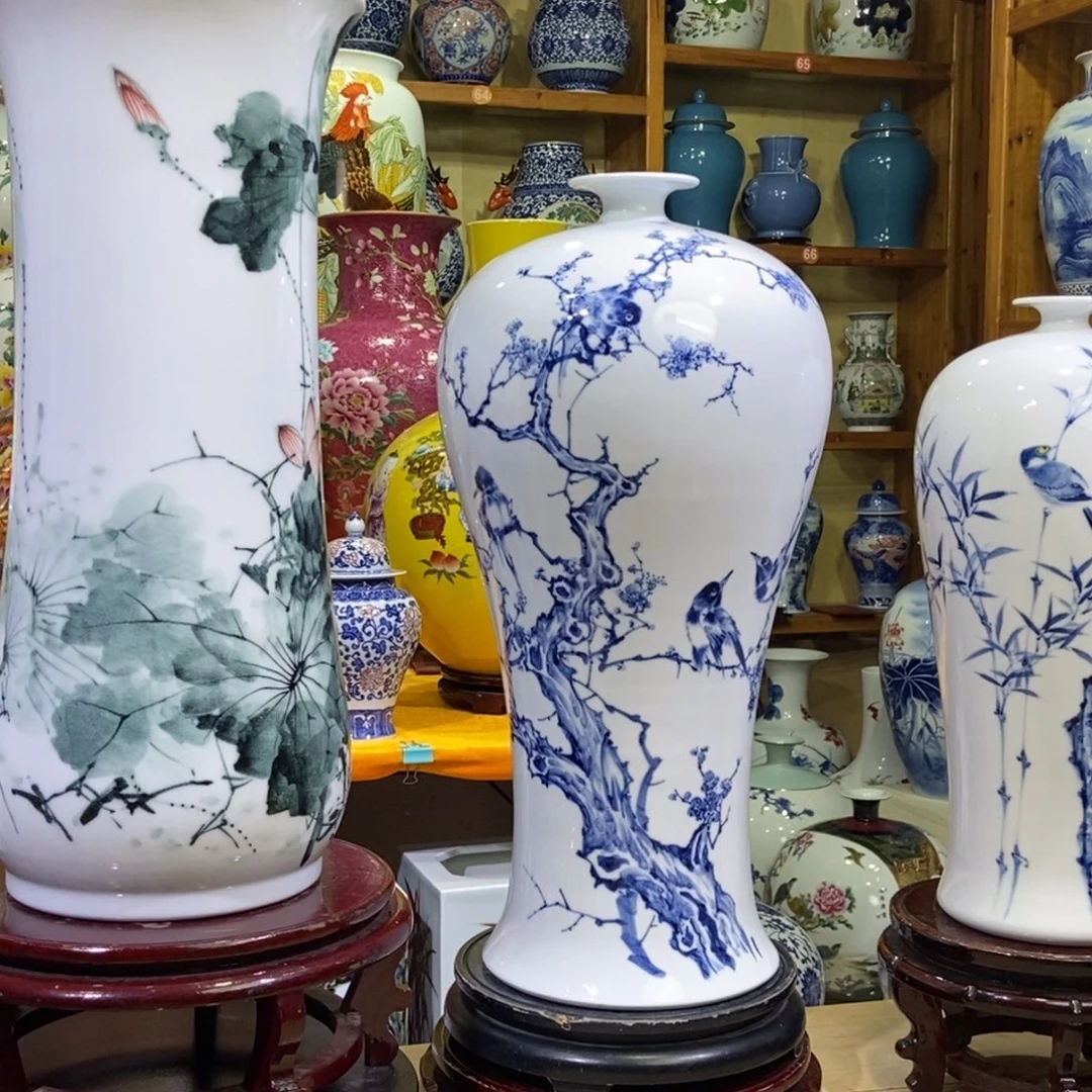 沈***玉瓶景德镇陶瓷花瓶摆件