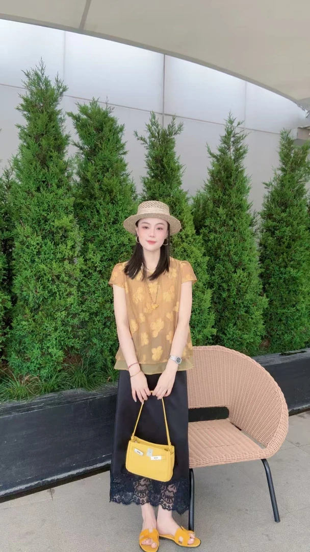 2025夏新款韩版时尚百搭宽松显瘦小衫短袖款2332