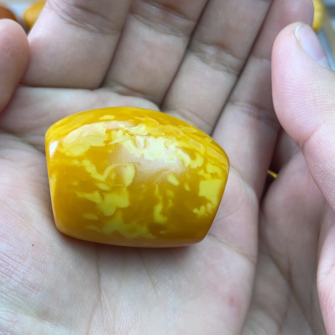 蜜蜡未镶嵌吊坠(不含链)