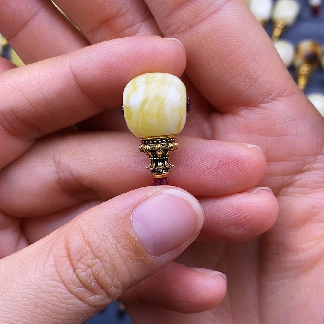 s***o琥珀18K金镶嵌裸石13mm 蜜蜡三通